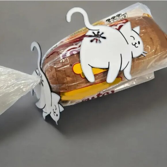 Set of Two Dog or Cat Butt Bread Bag Clips - Picture 3 of 6